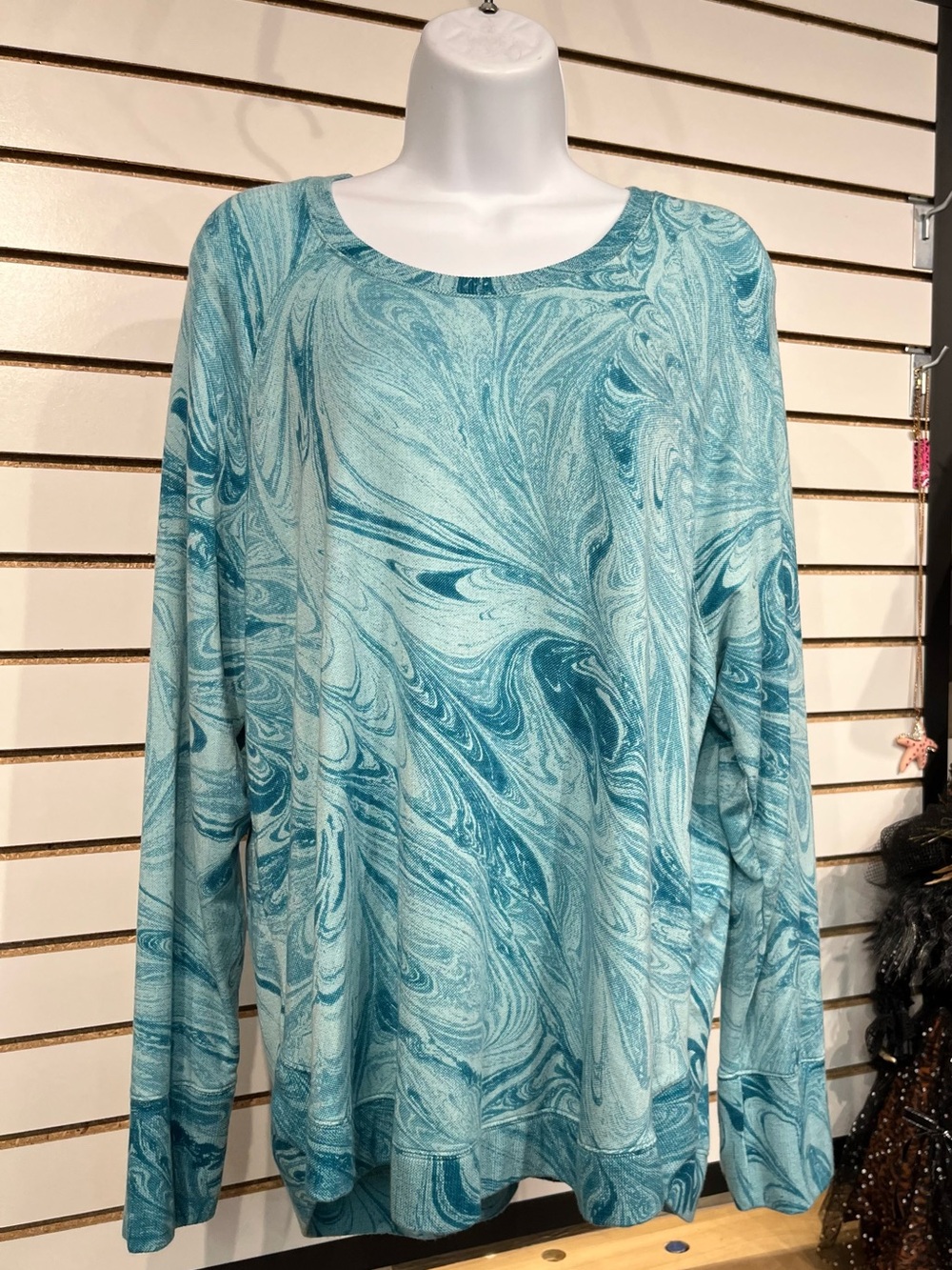 Athleta Mindset Raglan pullover size XL - Picture 4 of 10